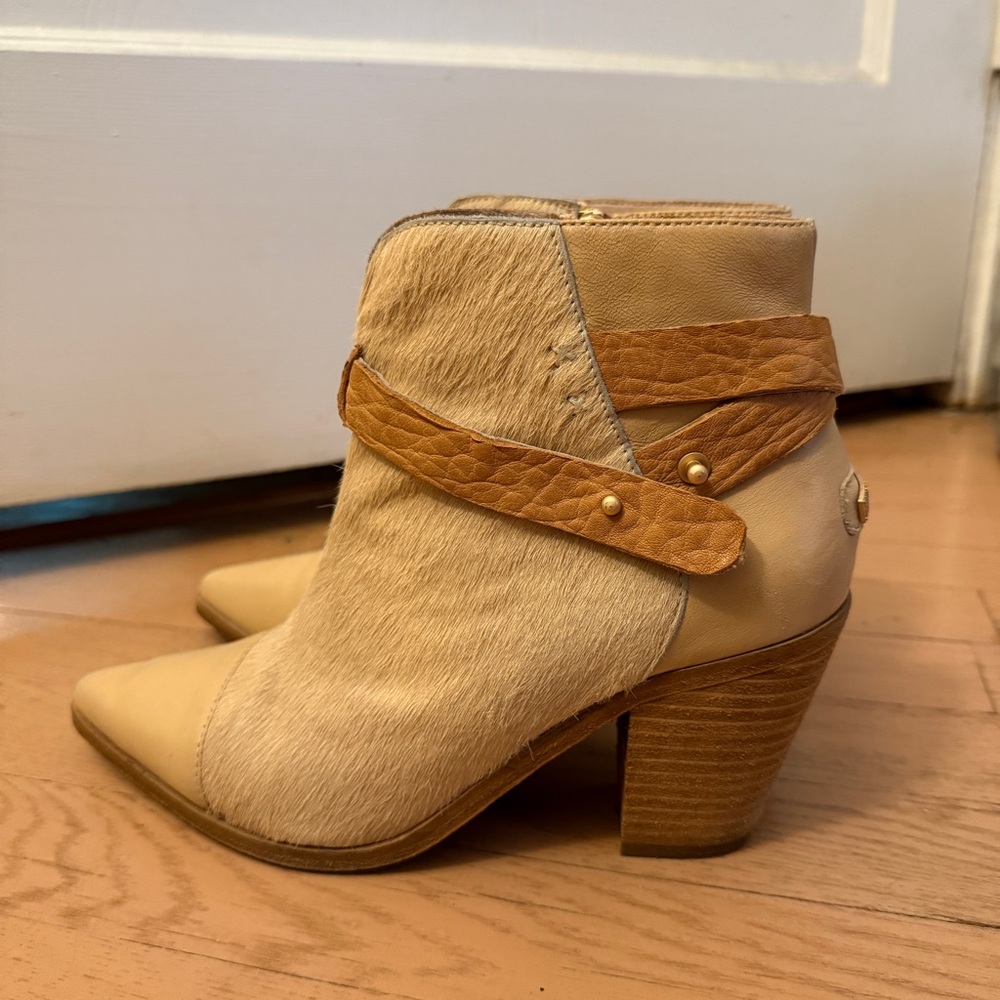 Australia Luxe Collective Beige and Tan Ankle Boots